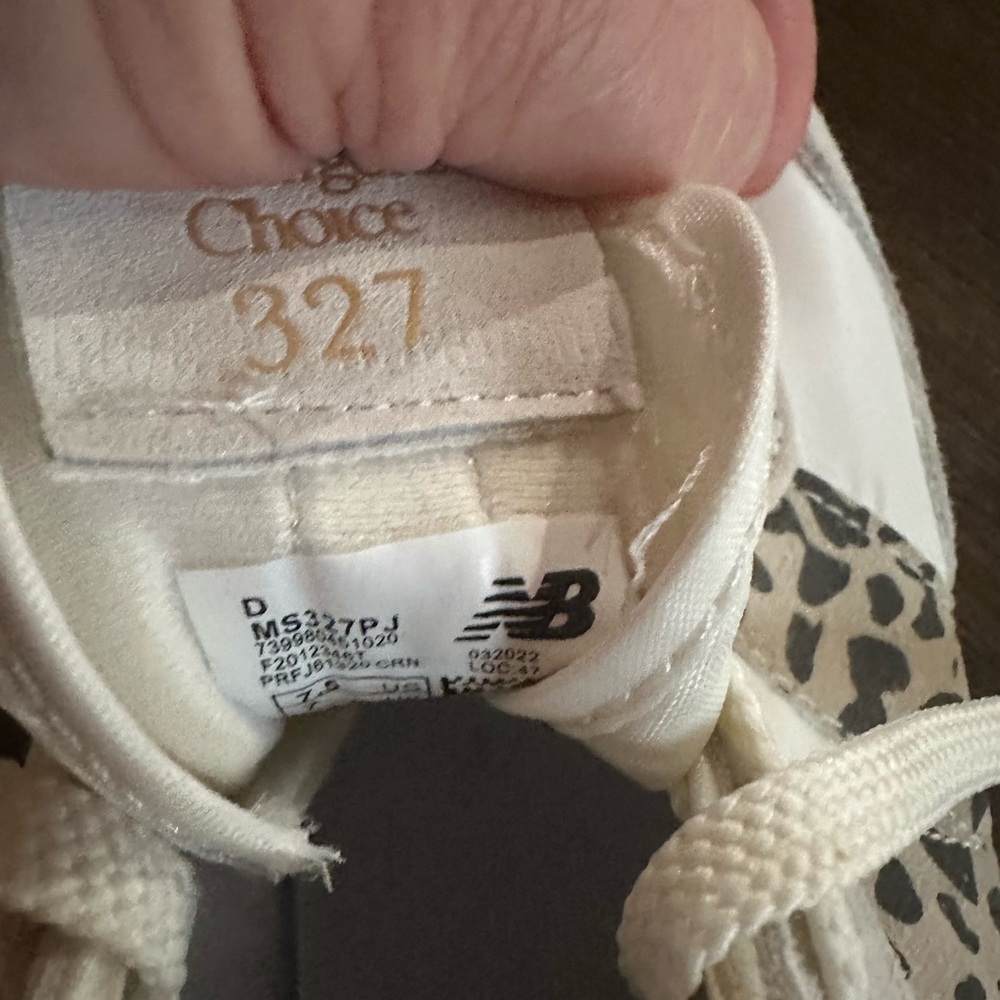 New Balance 327 Leopard Print Sneakers